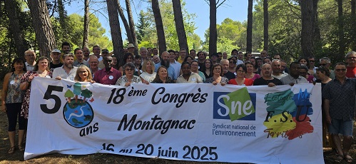 militants du sne-fsu en congrès à Montagnac 2025